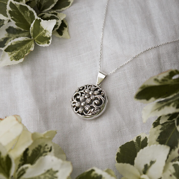 Trending Silver Locket Necklace Designs You Need to See – The Locket Shop