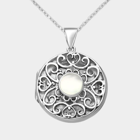 Melanie: Personalised Photo Necklace