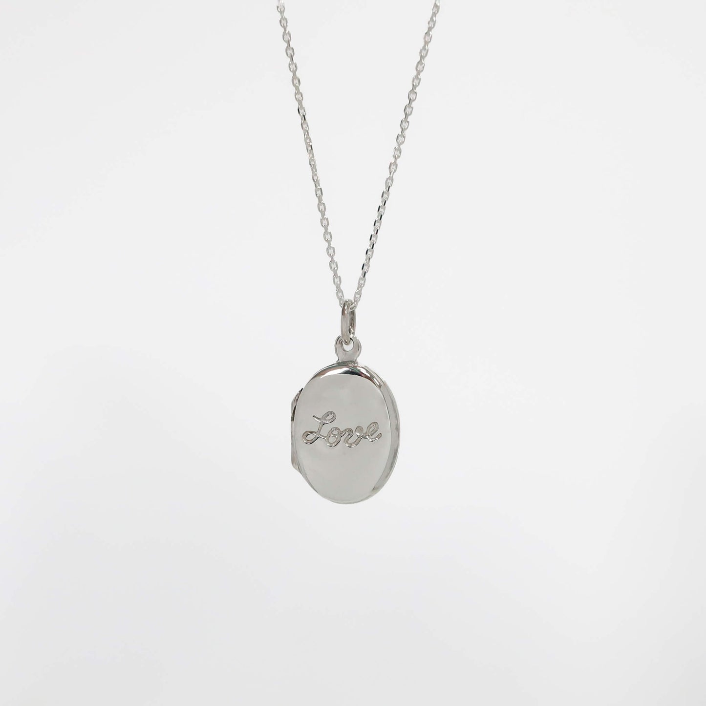 Silver Oval  Locket | Love