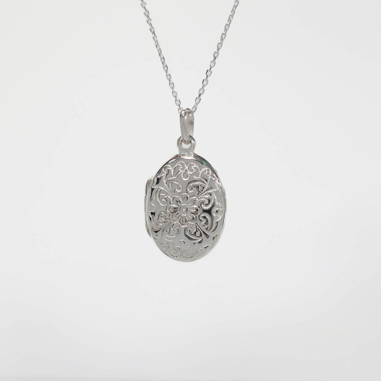 Oval Sterling Silver Locket Necklace | Violet