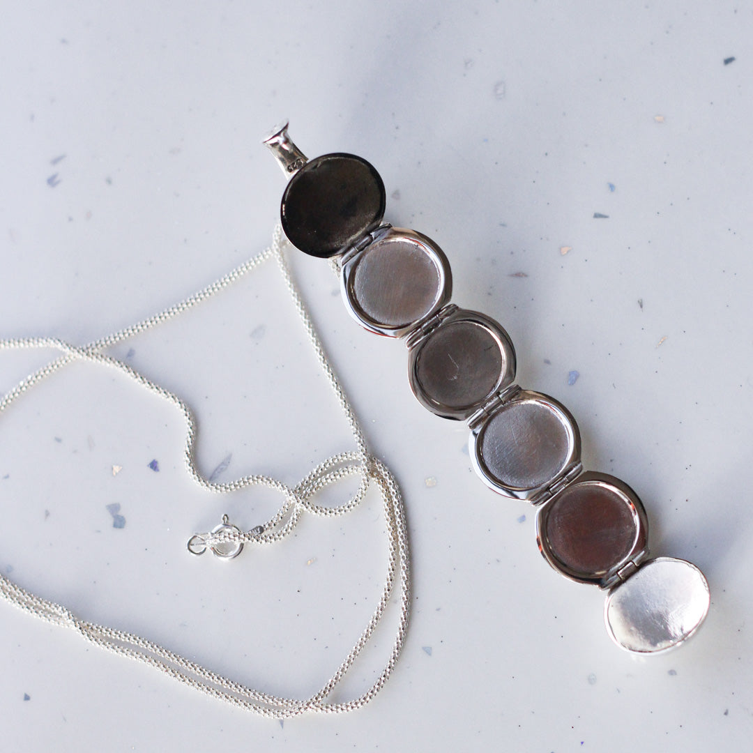 multi photo locket